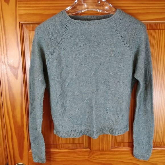 Handmade Knit Sweater Gray Textured Side Buttons - Picture 6 of 10